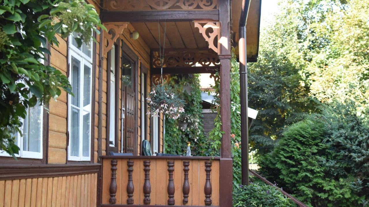 Willa "Mazowsze" Nałęczów Exteriör bild