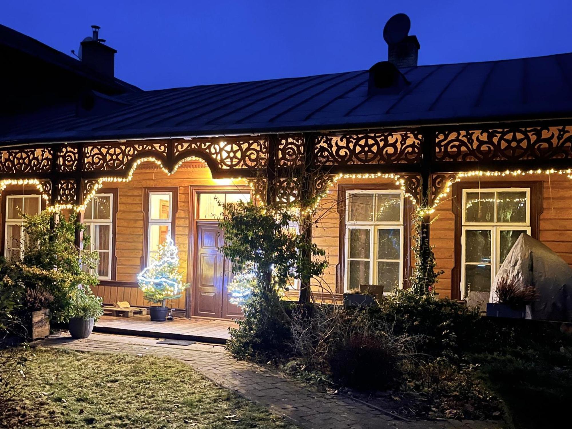 Willa "Mazowsze" Nałęczów Exteriör bild